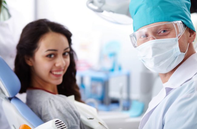 Consulta de avaliação do dentista: 8 motivos para não faltar